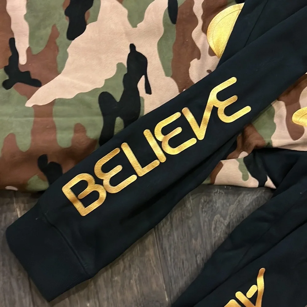Nike Doernbecher Aiden Barber Always Believe Jacket Youth GS Boys Hoodie Medium
